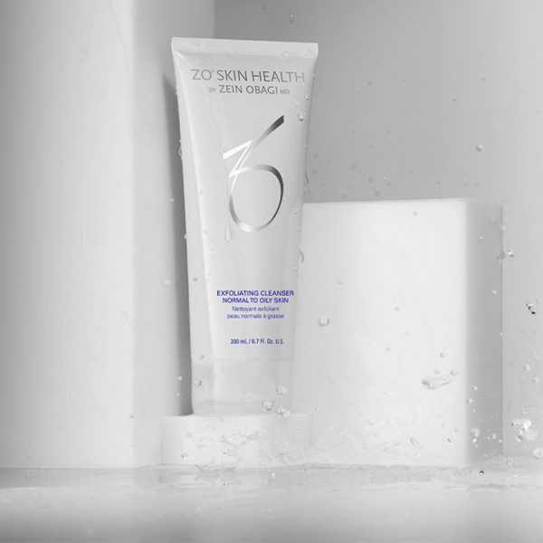 Exfolianting cleanser de la marca zo skin health. Las mejores marcas cosméticas en Virtus Estética.